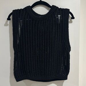 Zara Black Sleeveless Sweater Knit Top